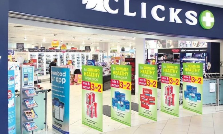 Clicks Greenstone store closure notice, encouraging job seekers to apply for Shop Assistant and Cashier roles.